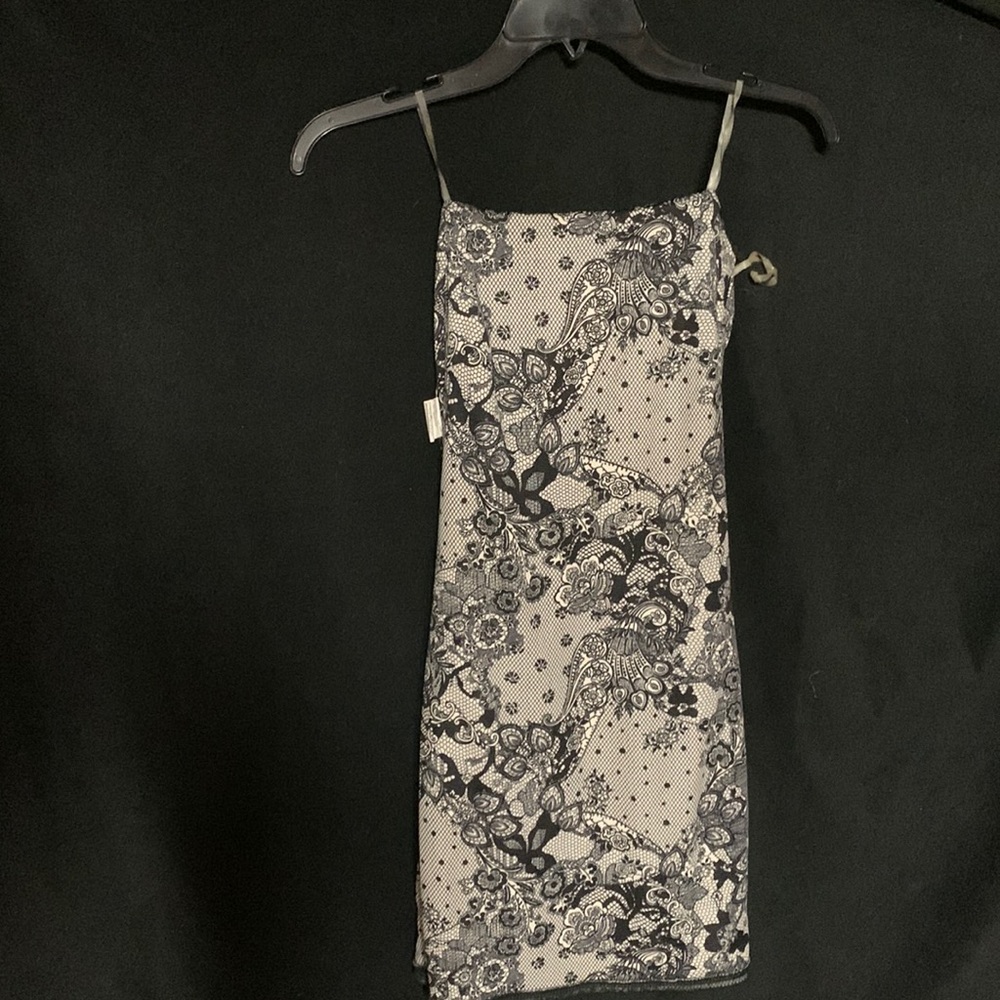 Black and White Strapless Floral Bodycon Dress